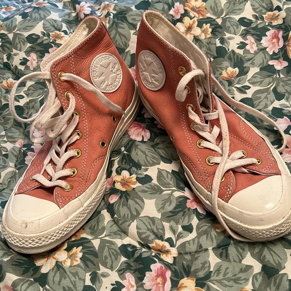Custom Made leather Chuck Taylor converse/ UNIQUE - Picture 2 of 9